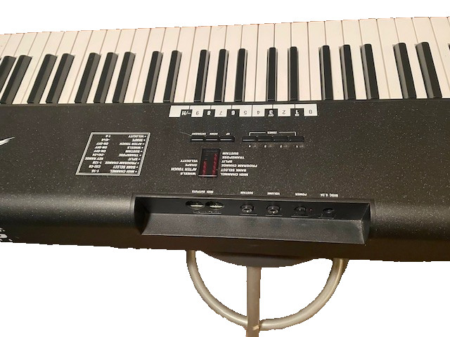 Studiologic SL880 MIDI Keyboard Controller / Read Description! Good Buy!