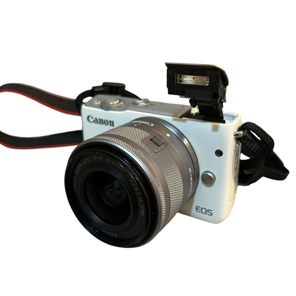 Canon EOS M10 Lens Kit Mirrorless Camera