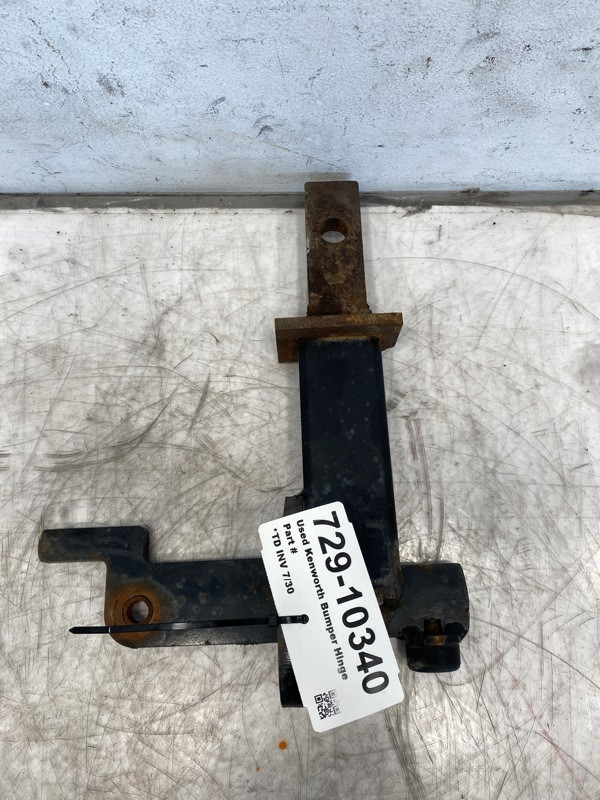Kenworth Bumper Brackets (729-10340)