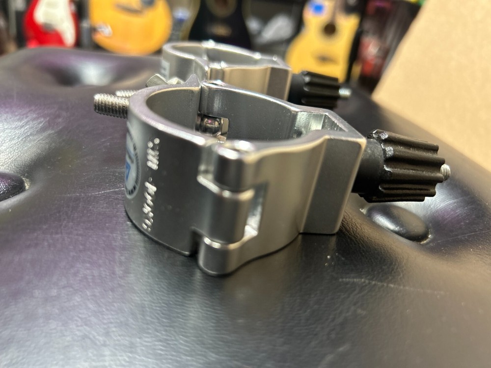 Unbranded Pair Of Lighting Clamps