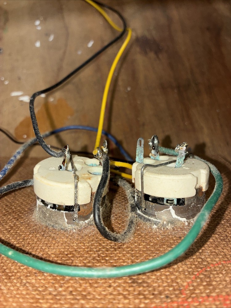 One- Acoustic Research AR-2A Crossover, Untested