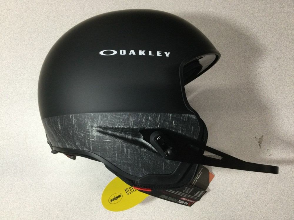 Oakley ARC5 PRO Blackout Ski Helmet M