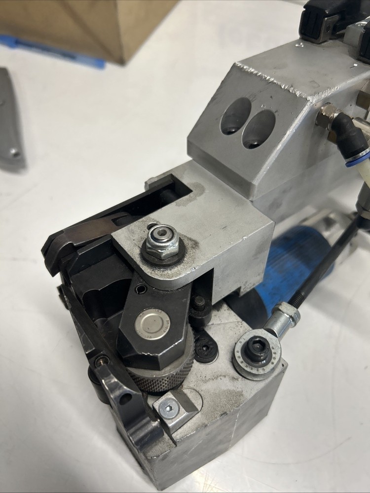 Pneumatic Combination Strapping Tool P-096S