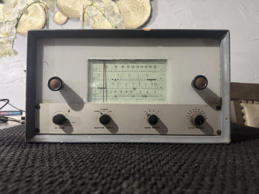 Heathkit Model ( No Tested )