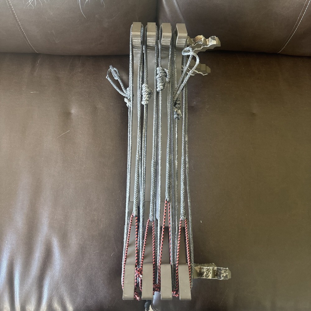 Trophyline Hyperlite Climbing Sticks 4 pack used with extra accessory￼