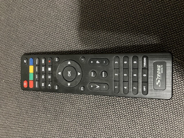 Strong Satellite receiver SRT 7004