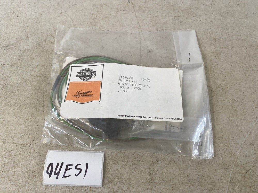 Harley Davidson oem part 71579-82 Switch Kit 94E51