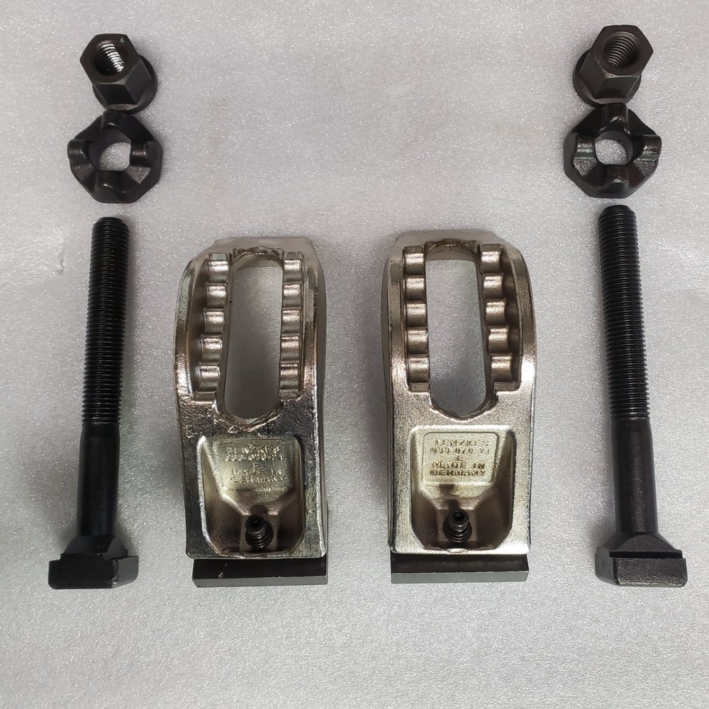 2 Lenzkes Clamping Sets 033-070-2022
