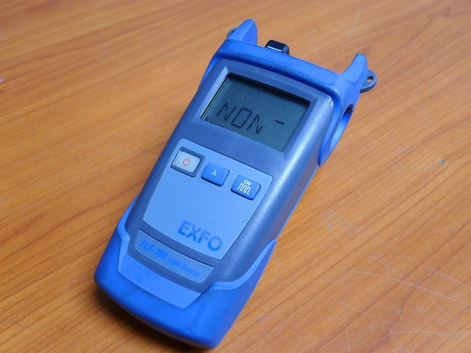 EXPO FLS-300 Light Source NETWORK TESTING OPTICAL