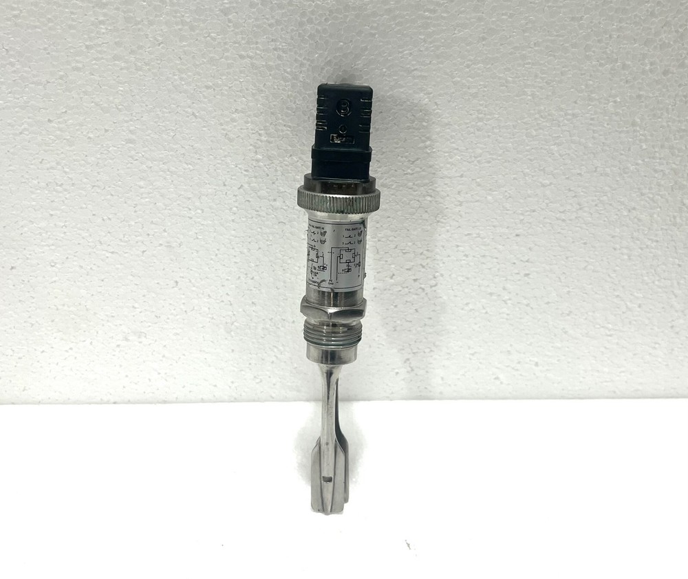 Sapcon ELIXIR-UNI Tuning Fork Level Sensor for Liquids