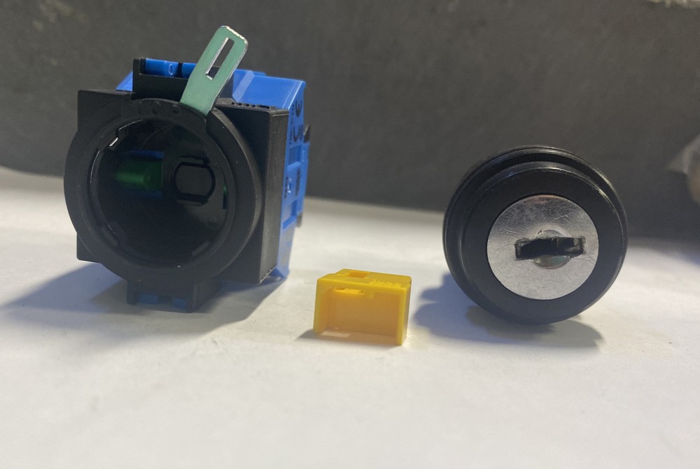 Karcher Switch Key DPST 8.600-719.0 / 72161