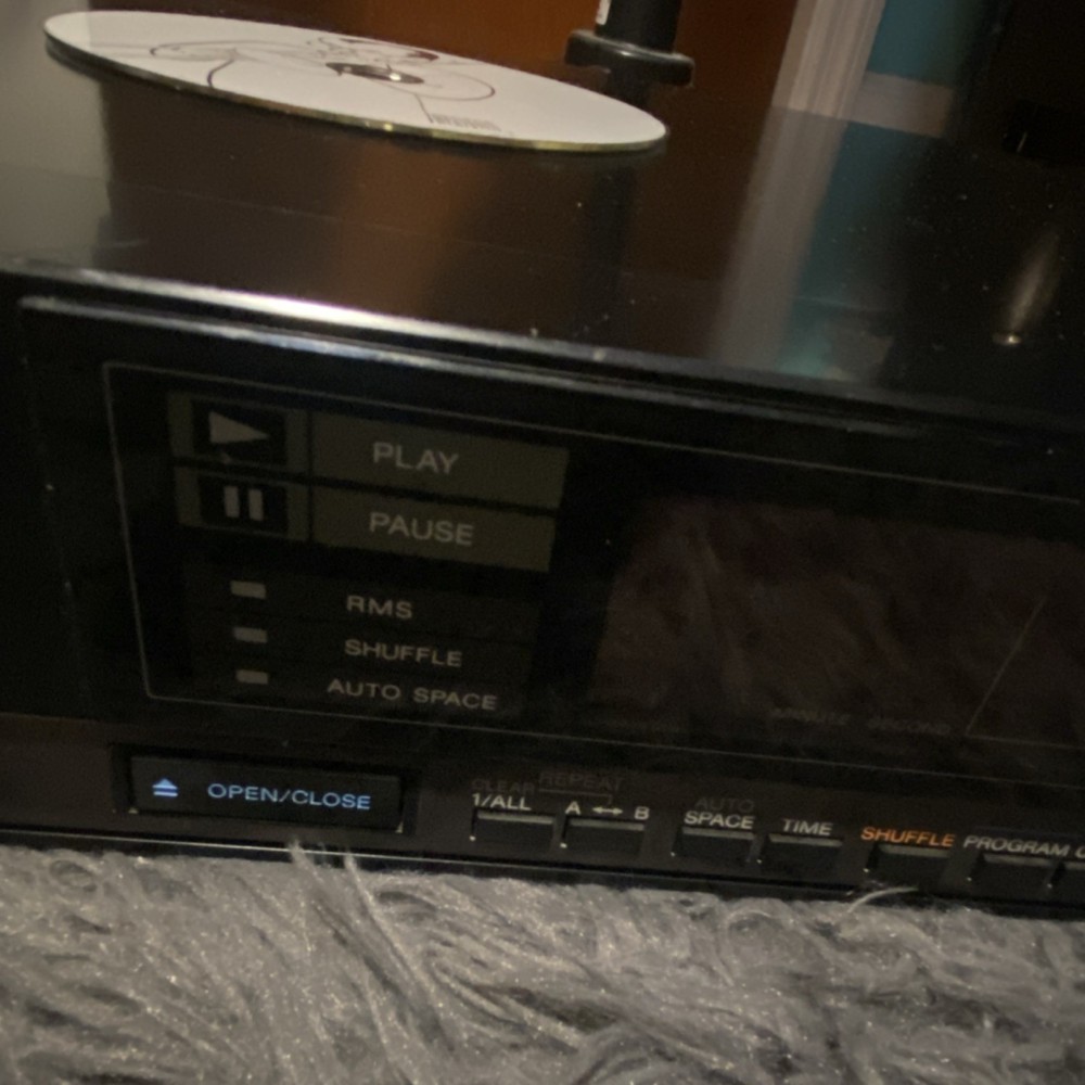 Sony CDP-55 Black CD Player