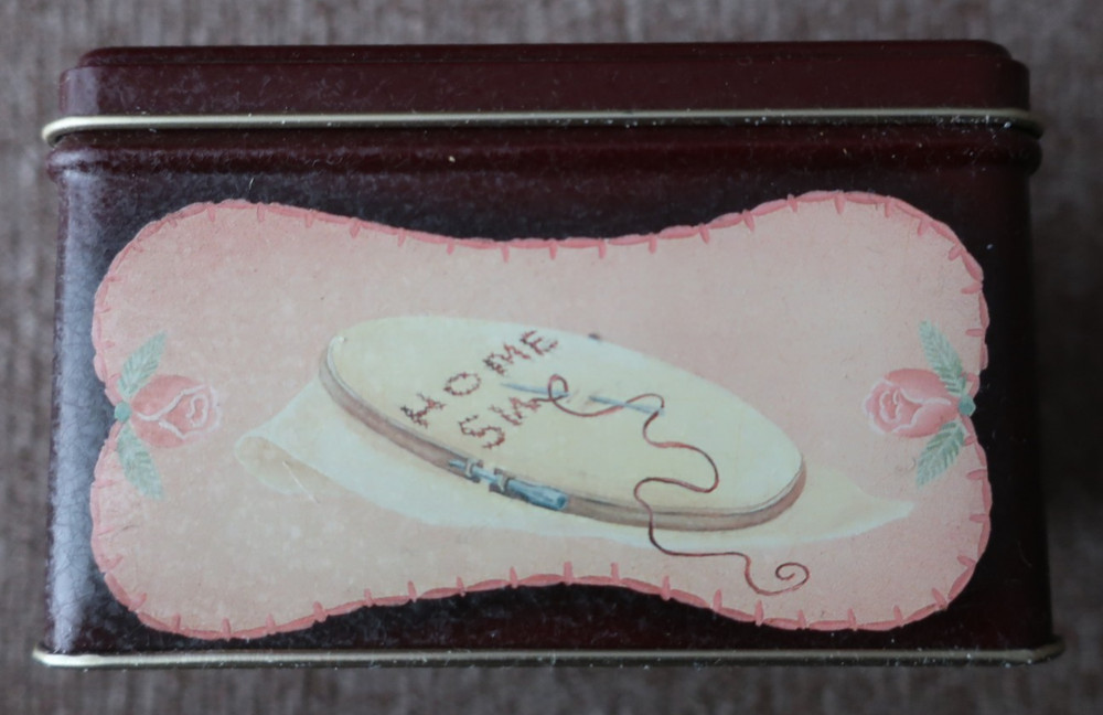 Small Sewing implement Tin Box; Made in Ohio