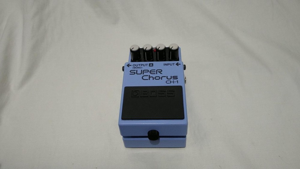 Boss CH-1 Super Chorus Guitar Effects Pedal