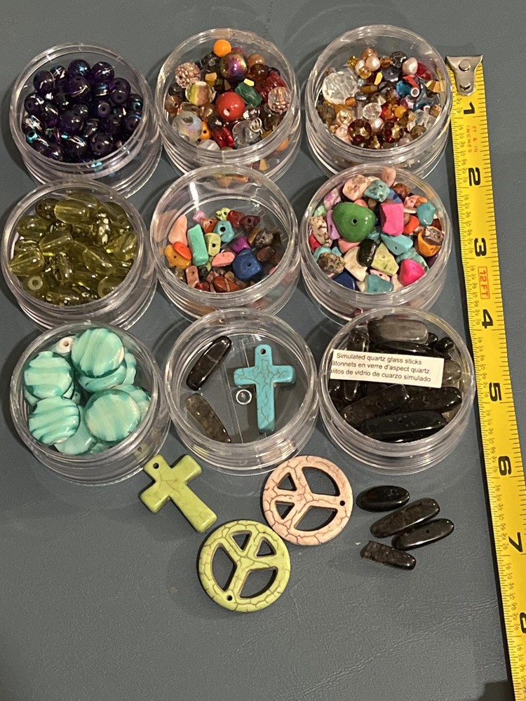 Assorted Decorative Beads and Charms Set (SR307)
