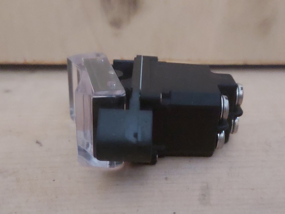 JOHN DEERE #AA29180 2-POSITION TOGGLE/ROCKER SWITCH