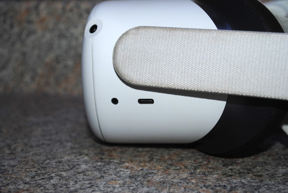 Meta Quest 2 128GB Standalone VR Headset (Headset Only)