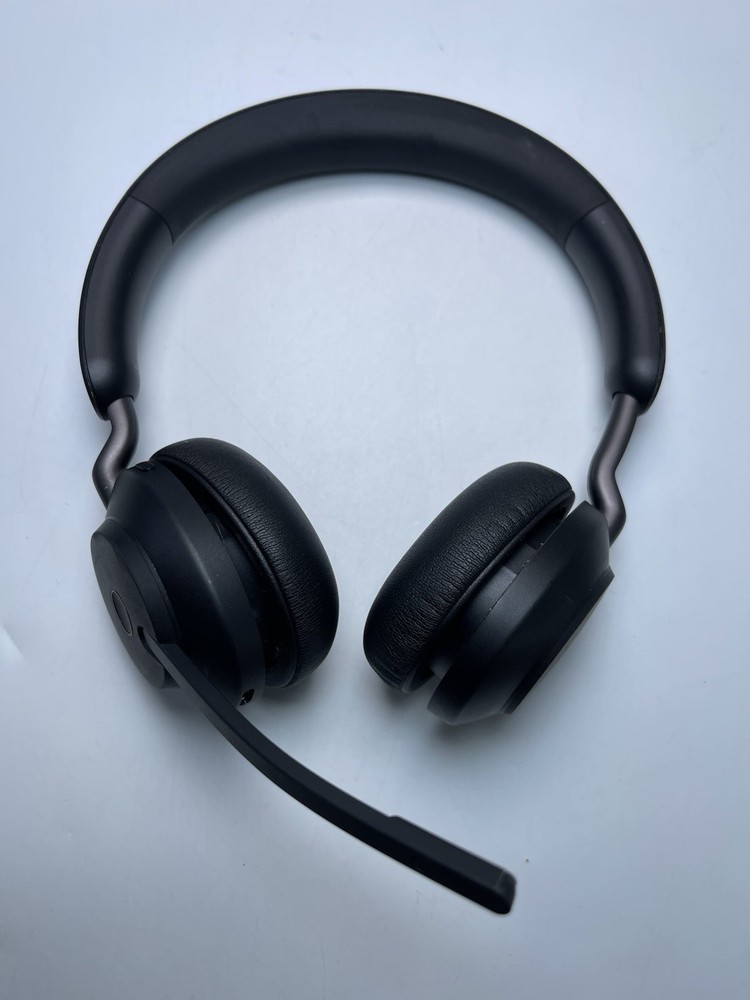 Jabra Evolve2 65 Wireless Headset With Charging Cord TESTED WORKING