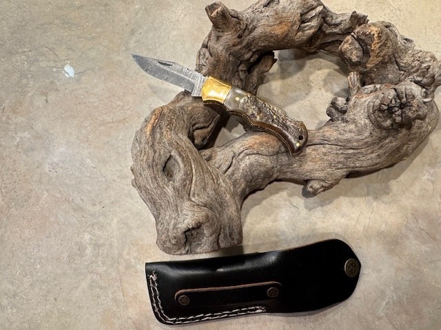 Swee Damascus folding blade knife w/ Rams horn handle, lock back blade & sheath