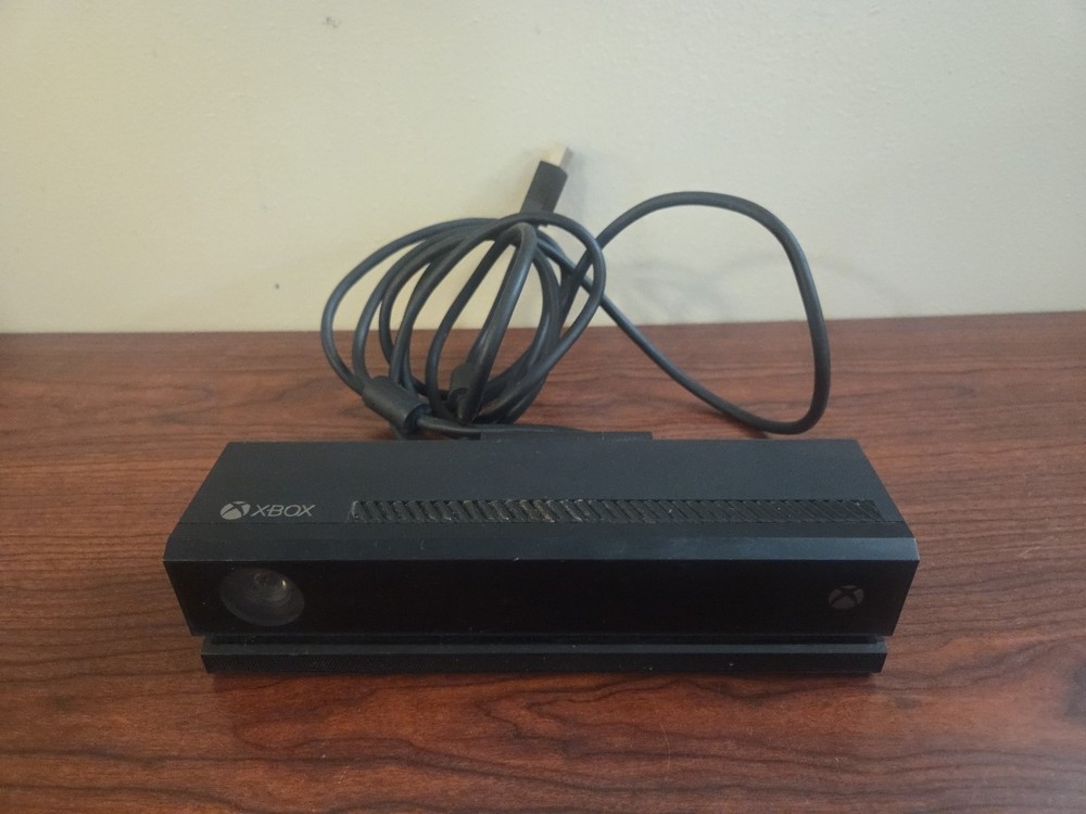Microsoft Xbox One Kinect Camera Motion Sensor Bar Model 1520