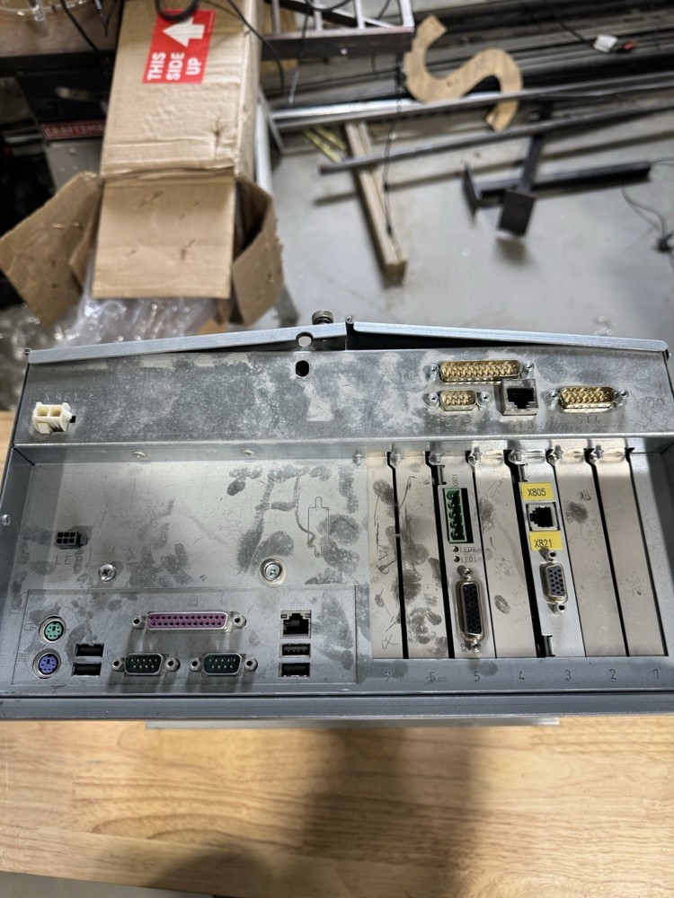 KUKA ROBOT CONTROLLER CPU - KPC ed05 - 133594 - 24V DC - Version 1