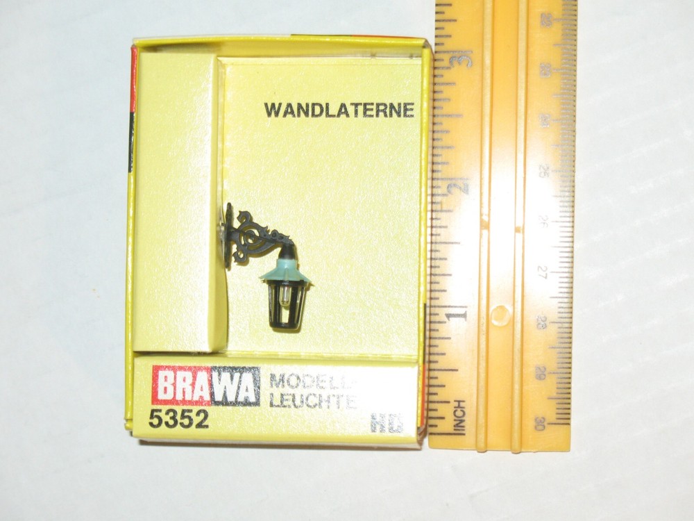 BRAWA HO Scale Wall Mount Lantern Railroad Accessory New # 5352 in OB