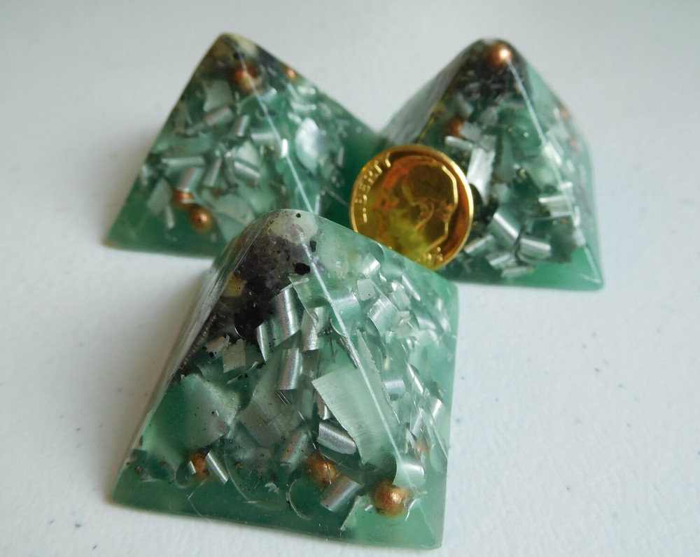 Light Green Glow Small Pyramids Positive Orgone