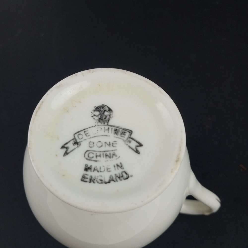 DELPHINE MINI WHITE CHINA PITCHER Bone China England Fall Leaves