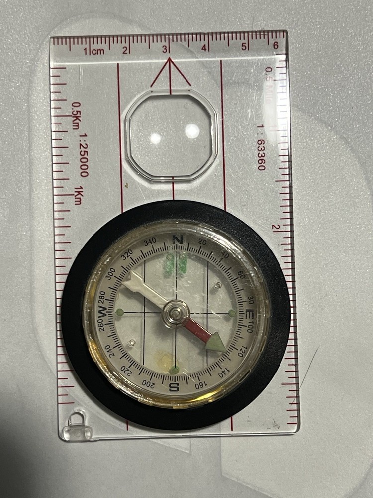 Vintage Compass Clear Magnifying