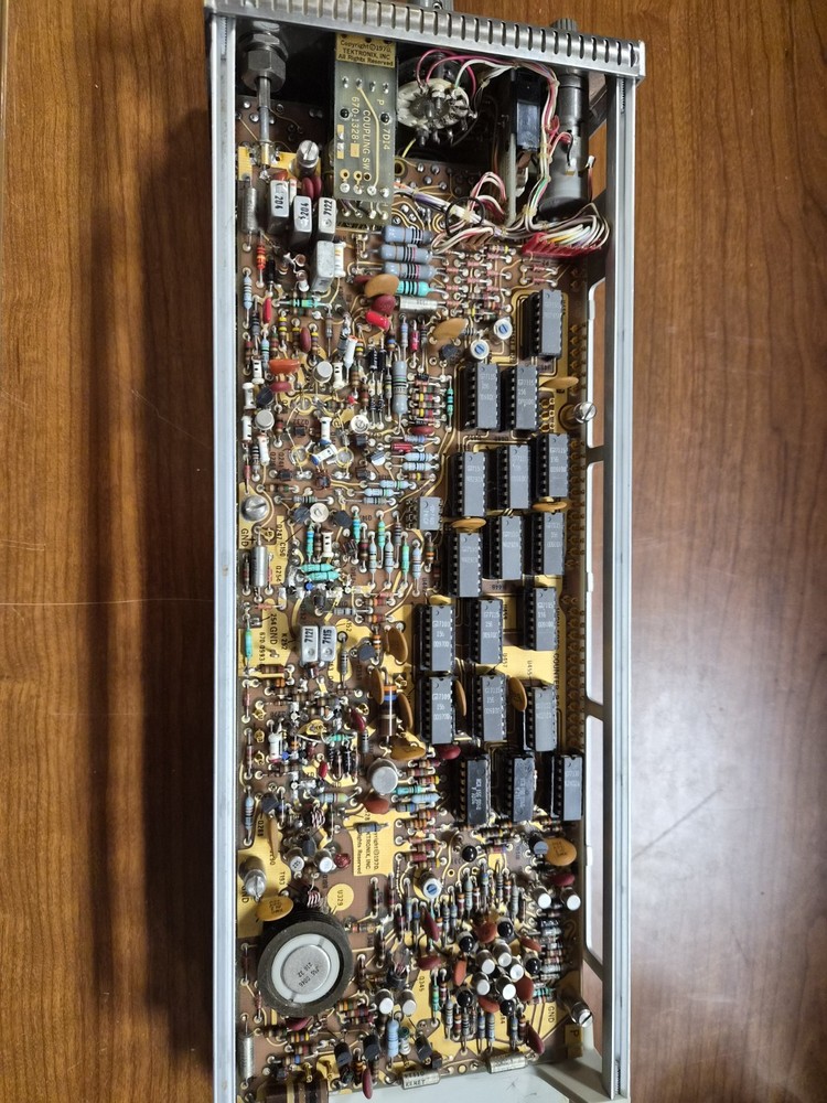 Tektronix 7D14 Digital Counter Plug-in Module