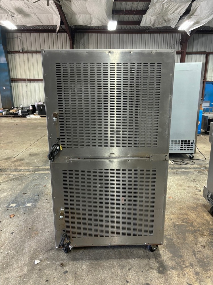 BAKERS PRIDE DOUBLE STACK GAS OVEN CYCLONE SERIES