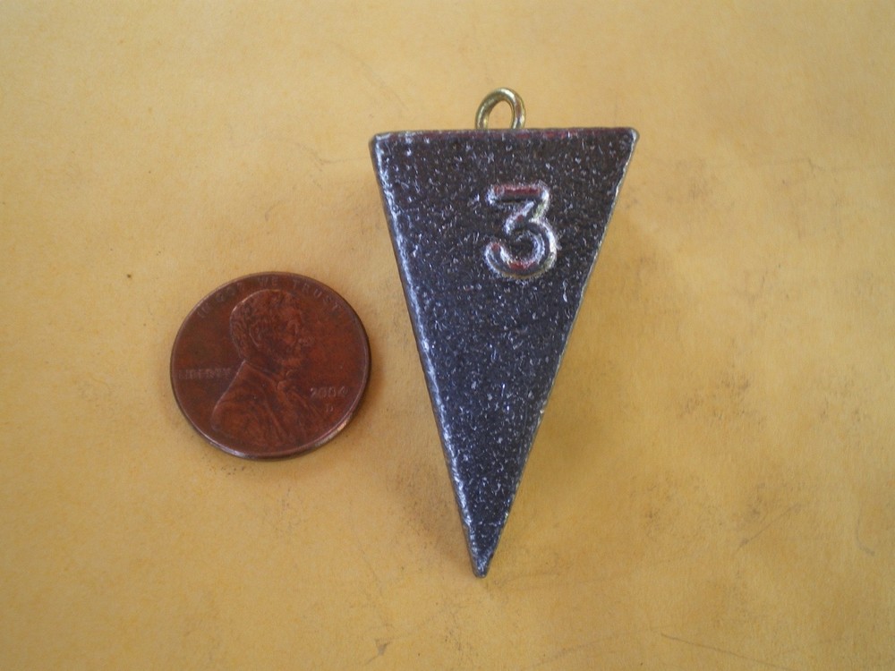 10 PCS. PYRAMID FISHING SINKER  3 OZ.