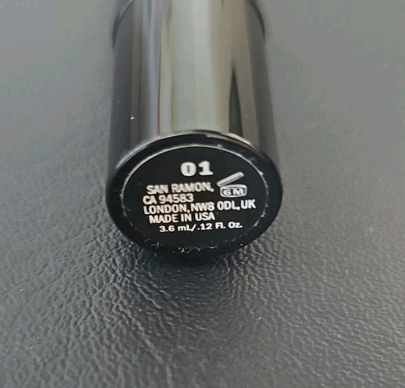 Japonesque Pixelated Color Eyelighter - Shade 01