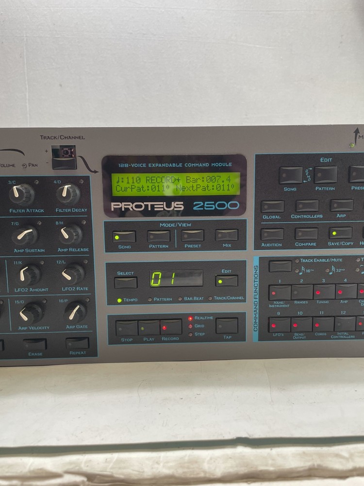 E-MU Proteus 2500 P2500 Command Module Digital Sample‑Based Synthesizer