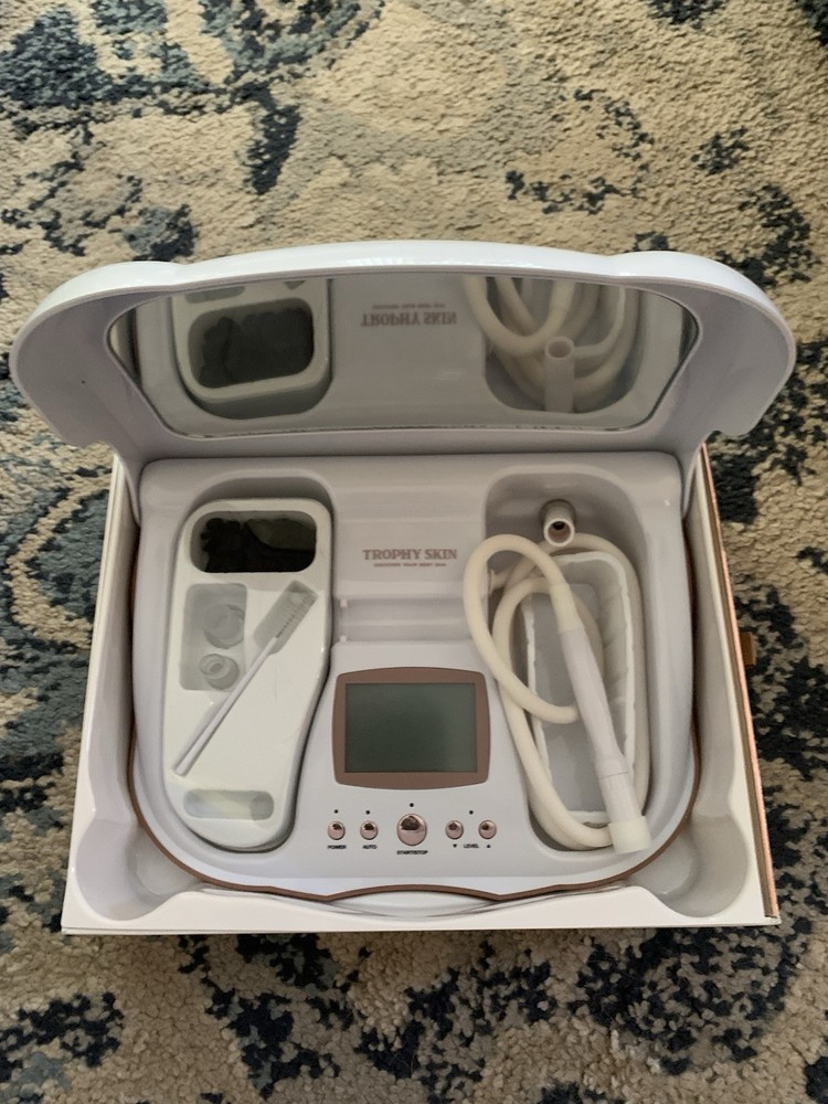 Trophy Skin MicrodermMD Professional Grade Home Microdermabrasion System openbox