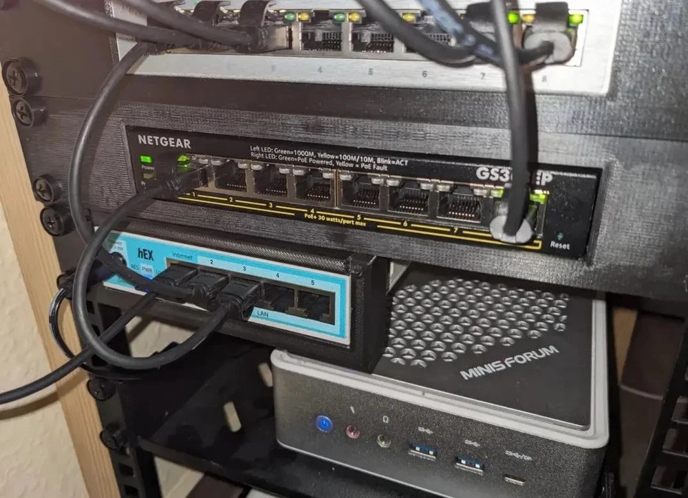 10" Rack Mount for Netgear GS308