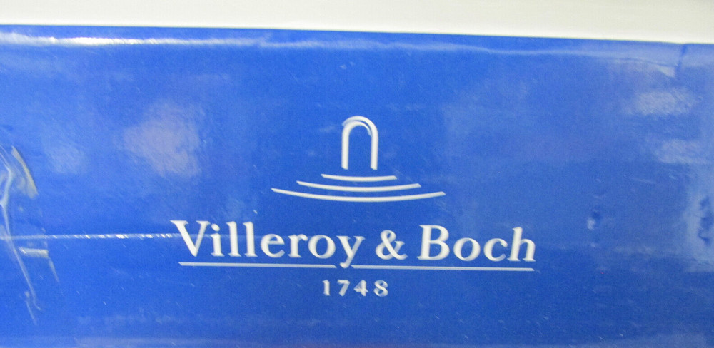 VILLEROY & BOCH PATTERN NEW WAVE STAINLESS 5 PIECE PLACE SETTING