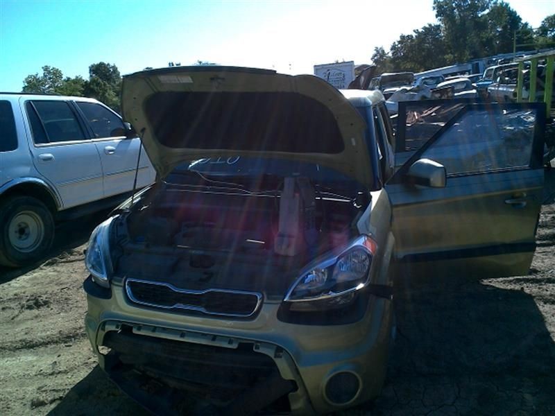 Fuse Box Engine Fits 12-13 SOUL 8212502