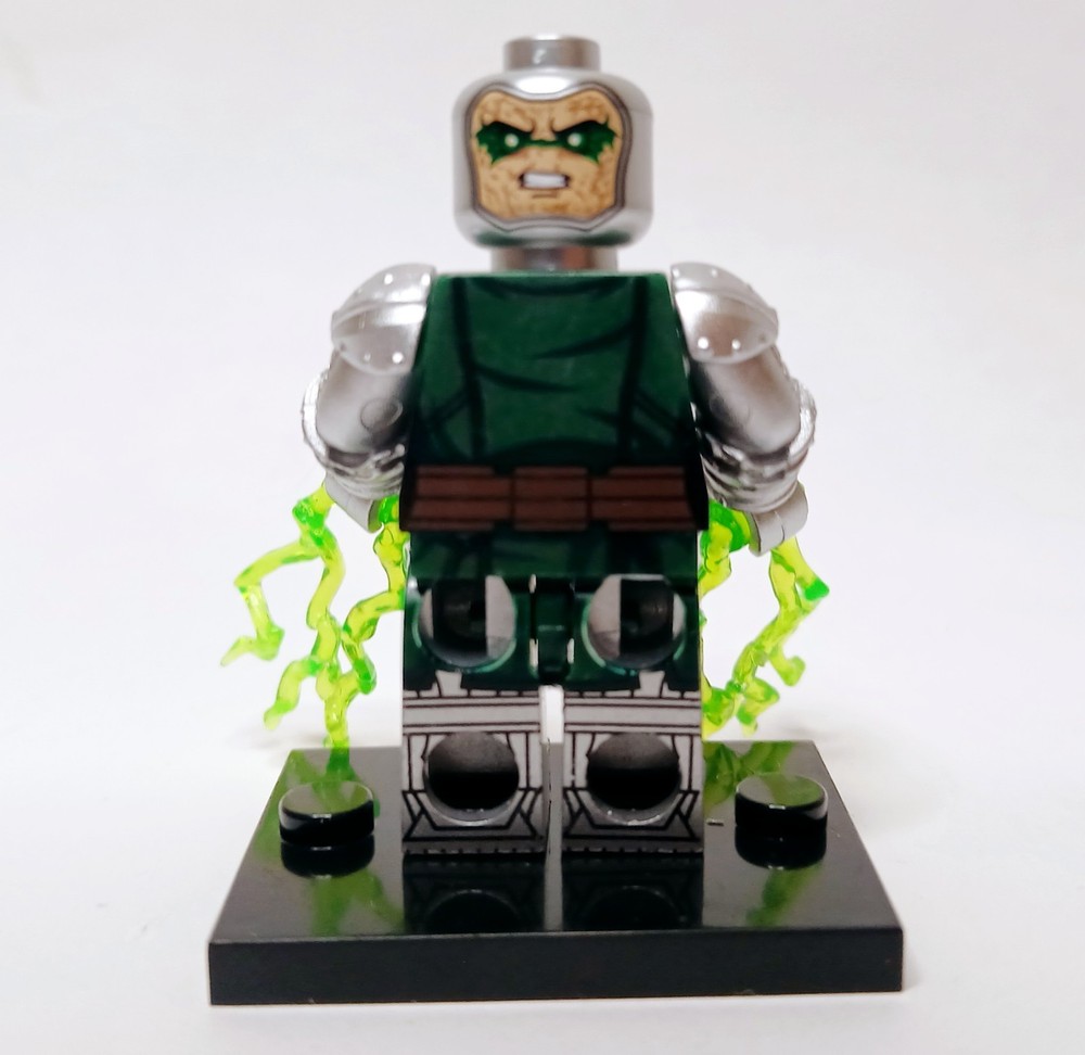 Dr. Doom Minifig