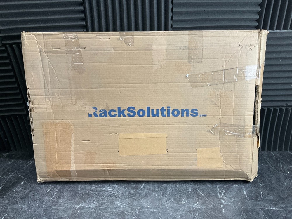 Rack Solutions 4 Post Heavy Duty Fixed Rack Shelf 1USHL-116 ✨❤️✨❤️✨ NEW OPEN BOX