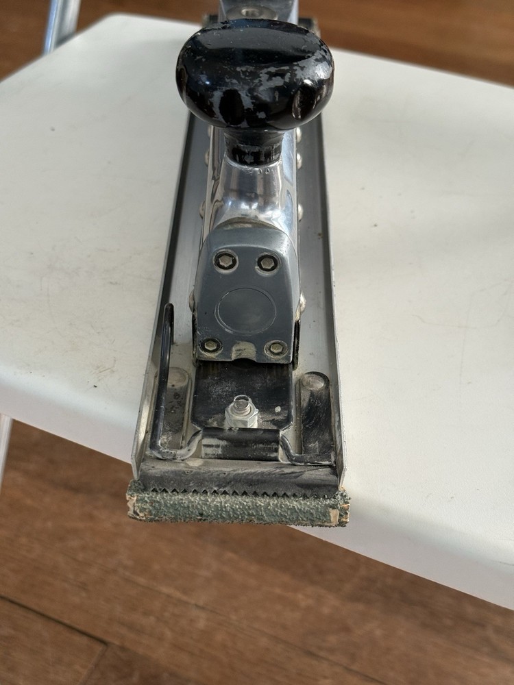 ATD-6968 Double Piston Straight Line Air Sander ( Untested)