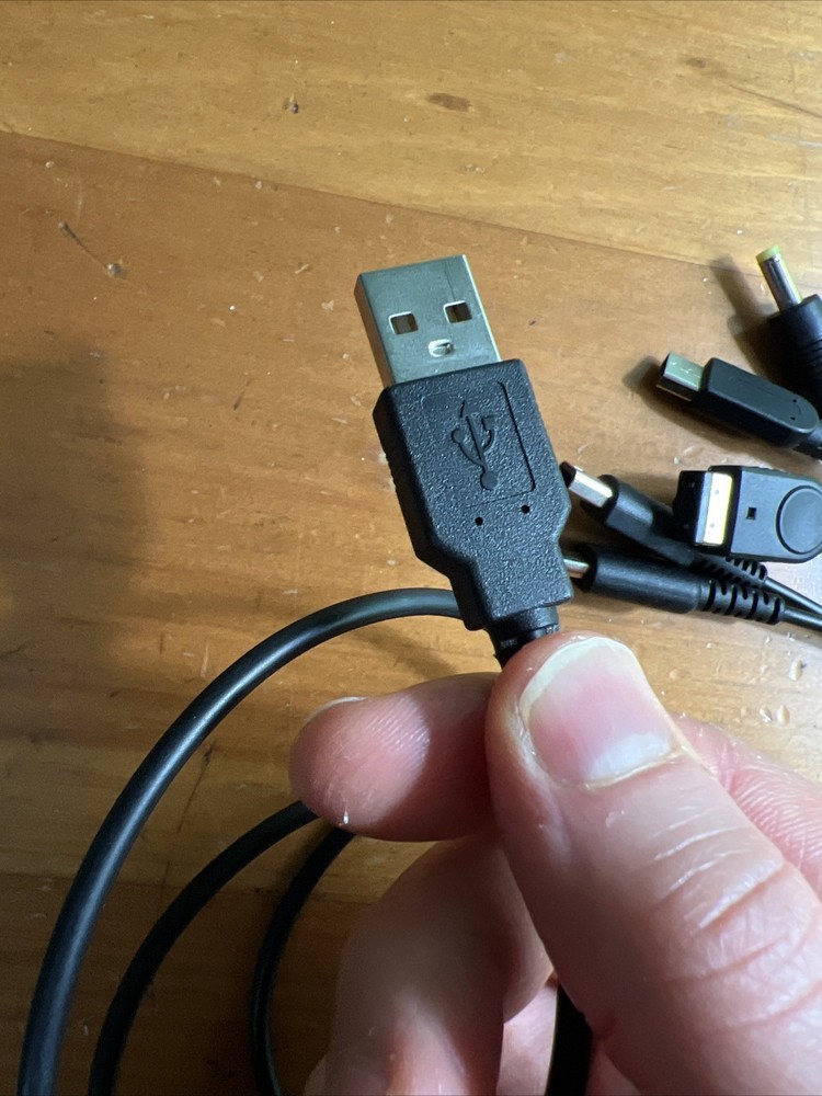 Multi Purpose 3DS charger, Gameboy SP Charger, Etc