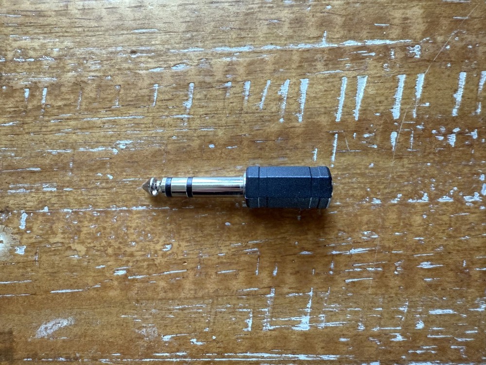 Korg ToneWorks Pandora PX1 Personal Multi Effect Processor Boxed Bundle