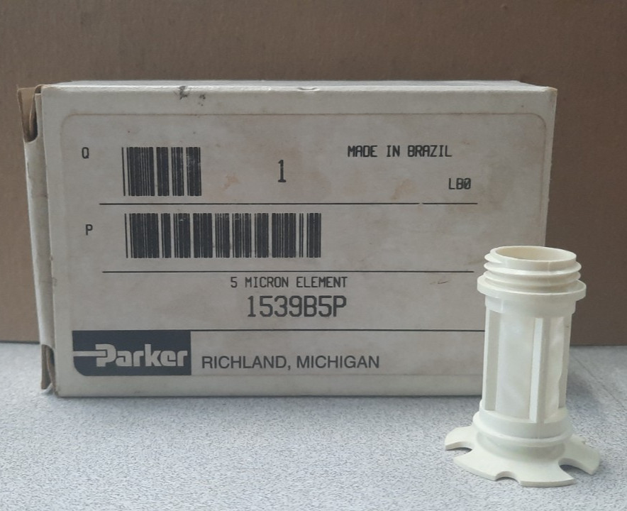 Parker 1539B5P 5 Micron Filter Element NOS
