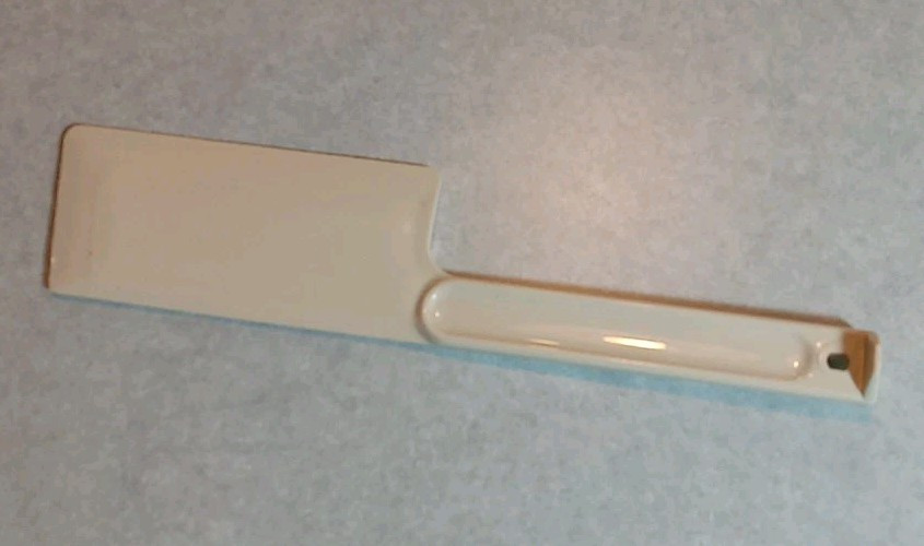 Regal La Machine 1 Food Processor Type 813 PLASTIC SPATULA Replacement Part