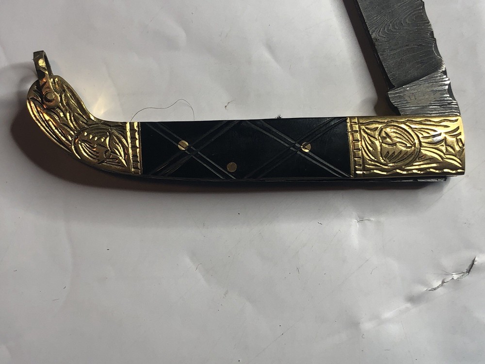 Valley Forge 4.5” CLSD Damascus Horn Handle