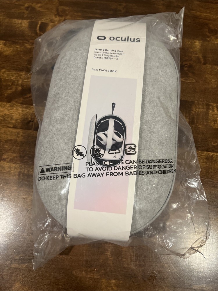 Meta Oculus Quest 2  Carrying Case for Lightweight, Portable NEW