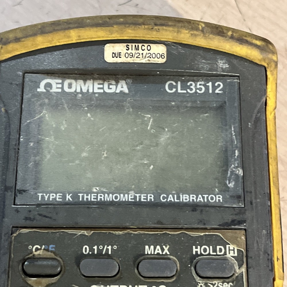 OMEGA CL3512 HANDHELD THERMOMETER CALIBRATOR