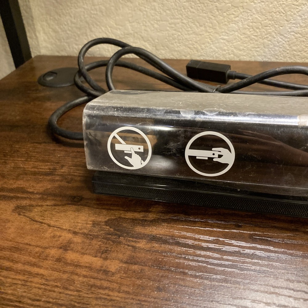 Microsoft Xbox One Kinect Sensor