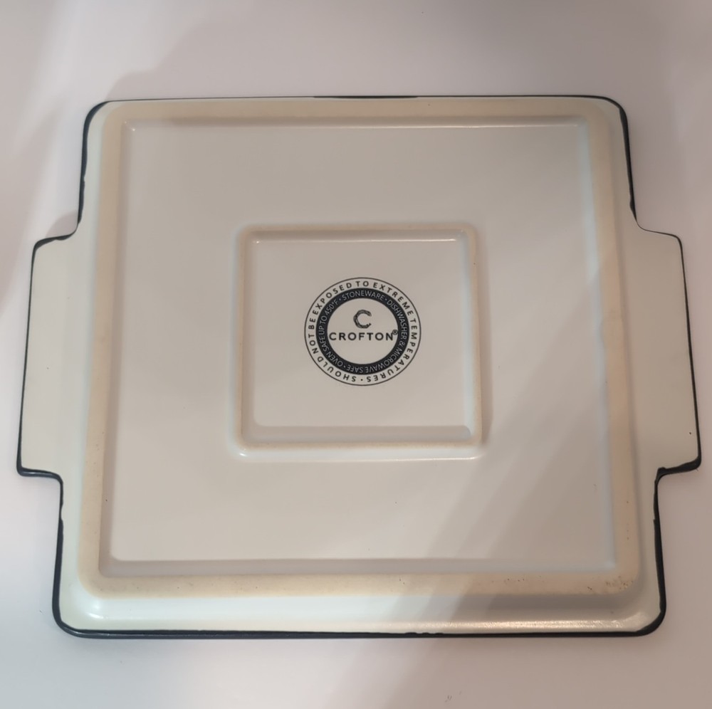 Crofton Ceramic Square Baking Dish with Lid, White/Black, 45oz, Oven Safe
